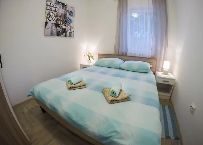 Kuca Za Odmor Natalija * Pola