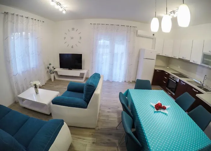 Kuca Za Odmor Natalija Pola